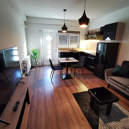 Gold & Black * Zadar