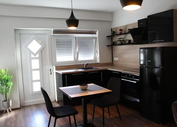 Lägenhet Gold & Black *